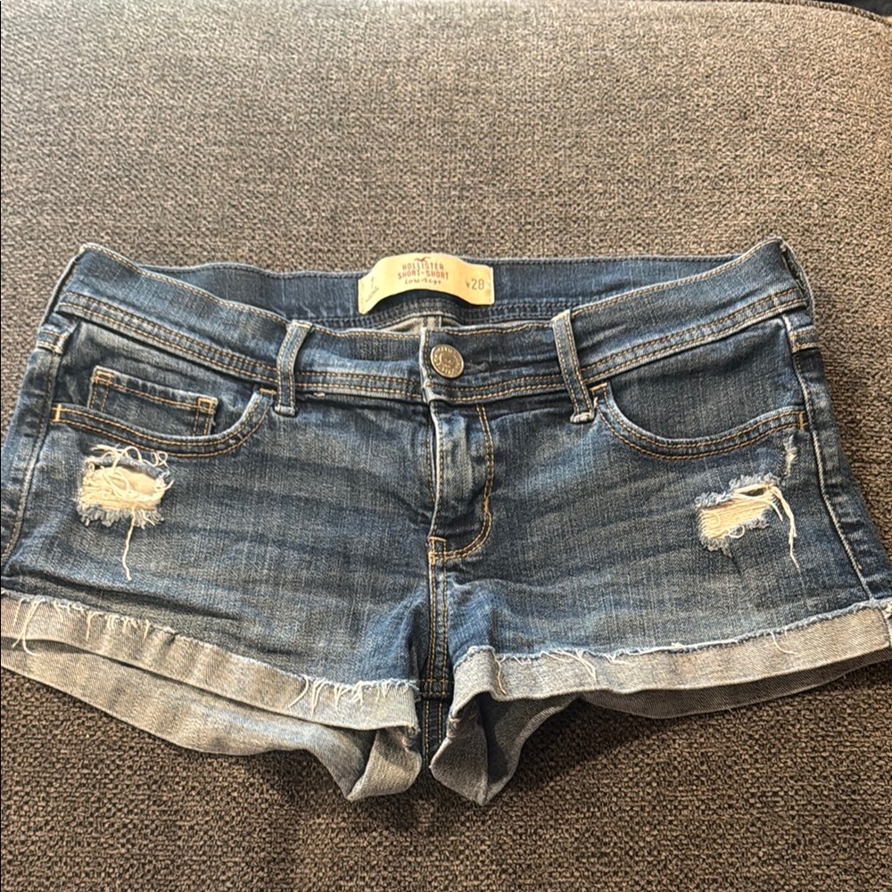 Hollister Short-Short Low Rise Women’s Blue Denim Shorts